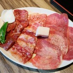 Choshun Kariya Ten - スペシャル焼肉定食 セミダブル