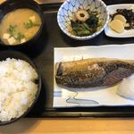 Osaka-ya Shokudo - 魚定食（塩サバ、700円）