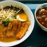 Ton Taro Sakawa Ten - みそかつラーメンとカレーのセット