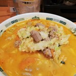 日高屋 - モツ野菜ラーメン￥620