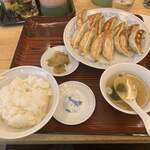 Gyoza no Manshu Gamoekiten - ダブル餃子定食