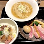 Kamodashi Chuka Soba Menya yoshiki - 