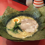 並木家 - 豚骨醤油・海苔増し 780円