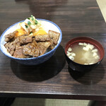 Rokumi An - きまり丼¥800