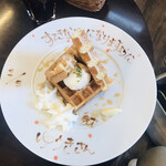 SoRa cafe feat.waffle cafe Sign - 