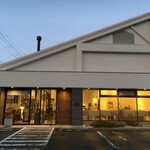 ROKUMEI COFFEE CO. Tomio Roastery - 店舗外観②