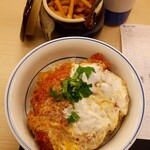 Katsuya Nagoya Marunochi Ten - カツ丼(竹)650円､税込715円。