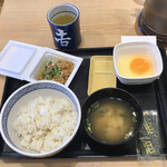 吉野家 - 納豆定食371円