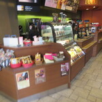 TULLY'S COFFEE Shibakoen Ten - 店内はこんな感じ