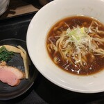 Kamodashi Chuka Soba Menya yoshiki - 