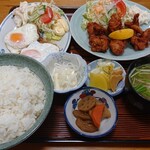 Hinode - 唐揚げ定食ご飯大盛りと目玉焼き単品