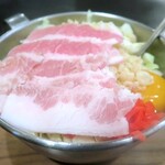 Monja Ya Hanzu Mae Ten - お好み焼き(ぶた玉)￥750