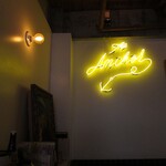 The ANCHOR Coffee & Wine Stand - 内観