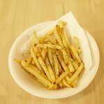 SARUYA - みんな大好き！
                      フライドポテト ¥450
                      Premium french fries