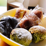 Shirohato Bakery - 