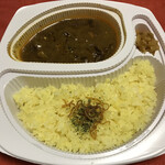 カレー専門店 亀屯 - オクラとナスのカレー(持ち帰り)