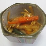 花菖蒲 - ランチ・天婦羅定食 1,200円（税別）の きんぴら。　　　　　2020.04.18