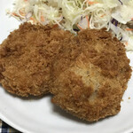 とんかつ 新宿さぼてん - 食べやすいサイズのヒレカツです。