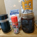 釜めしままや - 卓上の調味料