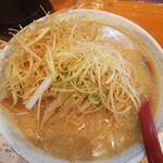 Menya Nakamura - ねぎラーメン 味噌 白･･･醤油ベース