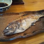 Nikaku Ryokan - ニジマスの塩焼き