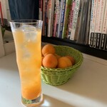 ロズベリー カフェ - あんずジントニック