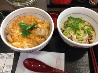 Naka U Nagasakishinden Ten - 親子丼＆冷やし小うどん