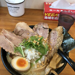 Fumi Zekka Menya Marukita Shoten - 特製鶏白湯ラーメン＋チャーシュー