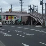 Omoriya Shokudo - 県道仙台泉線を北上。「MEGAドン・キホーテ仙台台原店」さんを通り越すと歩道橋の陰から右手に現れます(^^)v