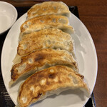 Gyoza Shuka - ジャンボ肉餃子