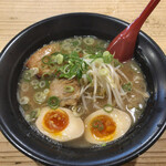 Genkotsu Ramen Gion Ten - 最もスタンダードな、げんこつらーめん。