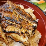 Unagi no Ono - 芳ばしく焼き上げられた鰻