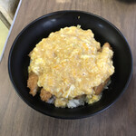 Tamayama Shokudo - カツ丼