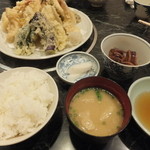 磯乃松 - 天ぷら定食　1050円