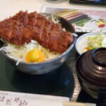 はだかや - ソースカツ丼880円+消費税あっピンぼけだぁ〰️‼️