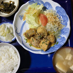 あかんたれ - あかんたれ風煮込み定食850円です