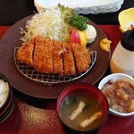 Wafu Restaurant Momokawa - 