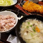 Tonkatsu Hamakatsu Kumamoto Shirayamadori Ten - 黒豚ロースかつ膳