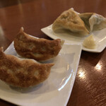 Tenobe Gyoza Bar Wing Village - 