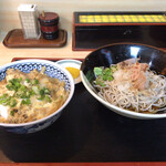 Ekimae Yabusoba - 今日のランチはおろし蕎麦と揚げ玉入り玉子丼