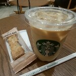 スターバックスコーヒー - ナッツ＆フルーツバー、アイスラテ