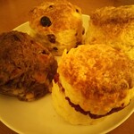 merci scone - ブルベリーバターサンド・シトラス・3種のレーズン・ほうじ茶とホワイトチョコレート