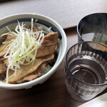 北海道豚丼 開拓民 - 