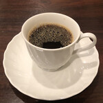 Kitasan Shokudo - ランチにはコーヒーか紅茶が付きます。