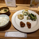 Cafe & Meal MUJI Marui Yoshijoji Ten - 