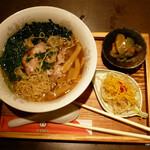 香港茶廊 - ラーメン