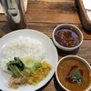 Tumblin Curry & Bar - 