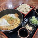 Sarashina Soba Isogiri Chuo Ten - ロースかつ丼もりそばセット1,050円