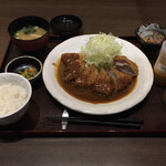 Kurashiki Tonkatsu Sakura Tei Ayagawa Ten - ヒレカツデミソース膳1463円