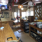 Fukuzen - 店内をパシャ
                      平日の１１時半